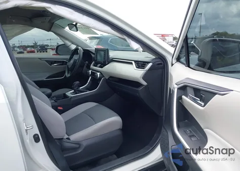 2021 Toyota Rav4 Xle from USA, damaged, VIN 2T3W1RFV2MC164125